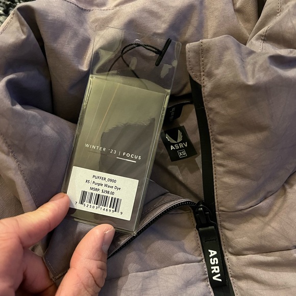 ASRV 0900. Weather-Ready Down Puffer Jacket - Grey
"Wave Dye" - XS - BNWT - Picture 3 of 3